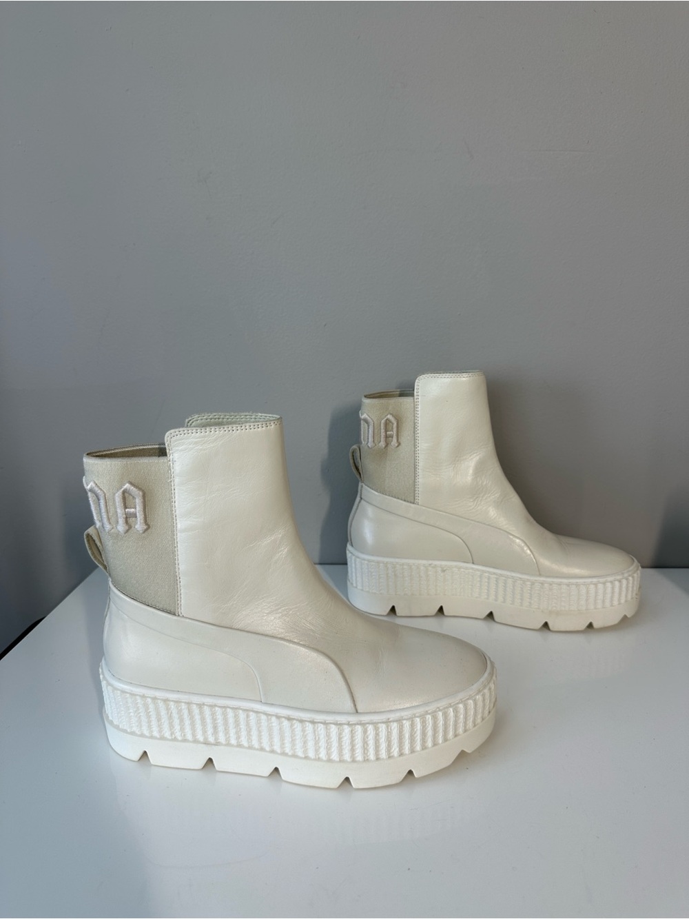 Puma Fenty by Rhianna Chelsea White Combat Boots Size 7 Punk - Picture 2 of 14